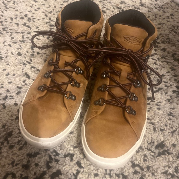 KEEN MEN'S TUMALO MID SHOE Sz 8.5 - Picture 2 of 5